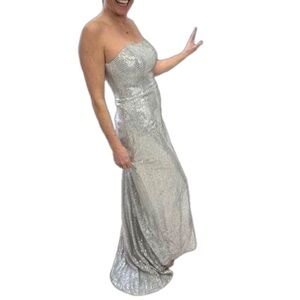 Roberta silver sequin strapless dress with small train. Women’s small